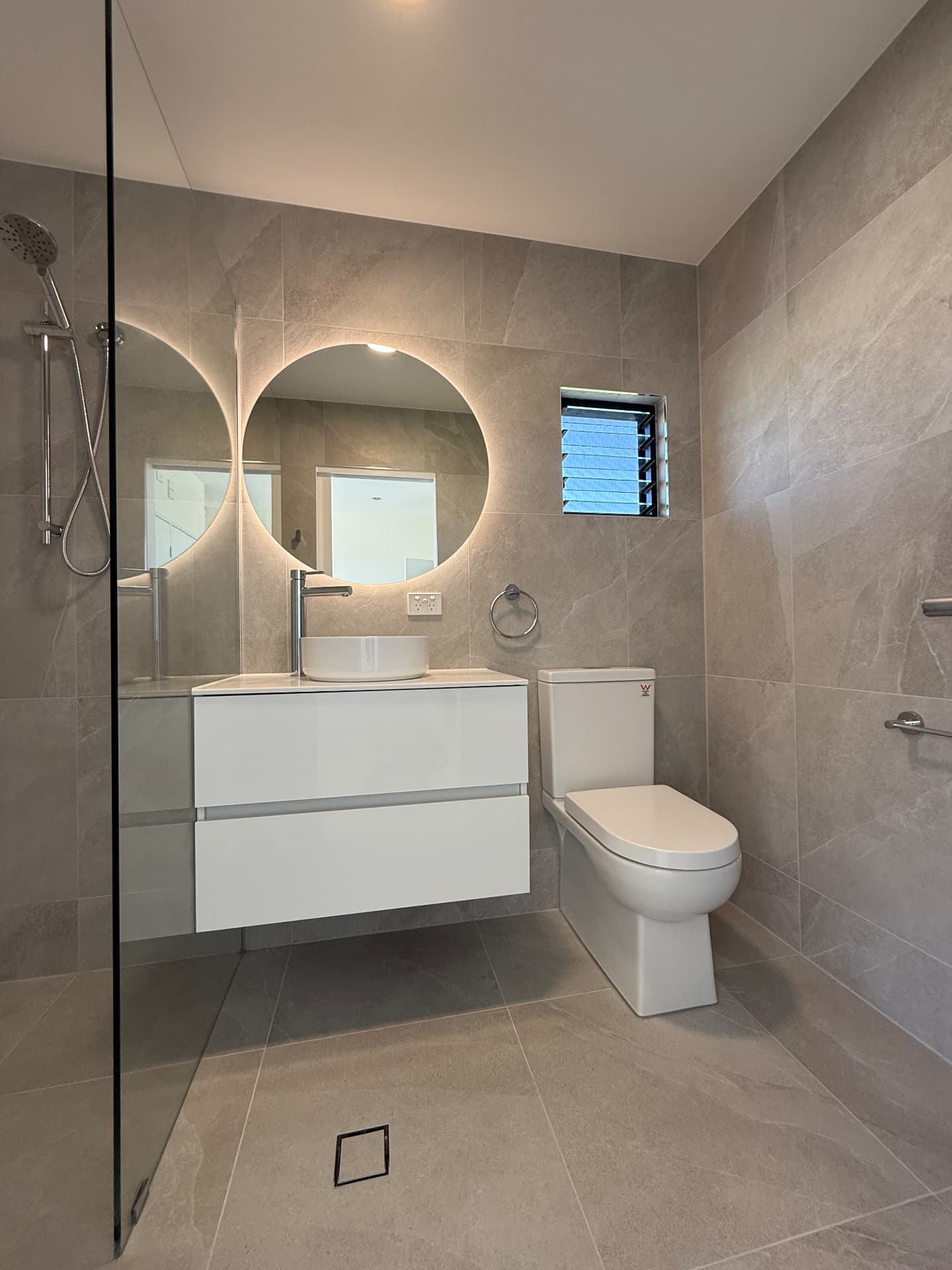 Stone Ensuite Addition — Newport